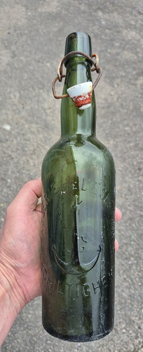 Uralte bügel bierflasche - uralte,