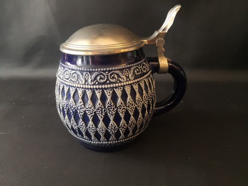 Bierkrug mit zinndeckel - mit,