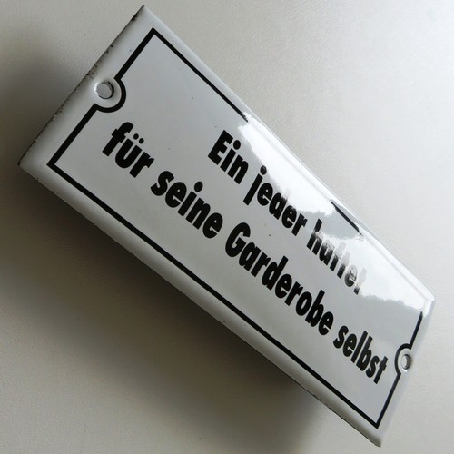 Garderobe ein jeder haftet - garderobe,